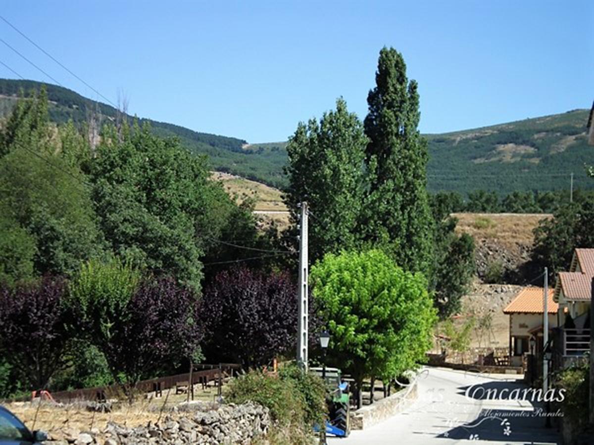 Las Encarnas Braojos de la Sierra Exterior photo